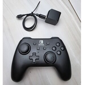 PowerA Nintendo Switch Enhanced Wireless Controller Black 1511370-01 Charger W2